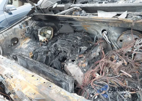 2012 Toyota Tundra Grade 5.7L V8 from USA, damaged, VIN 5TFUW5F17CX230790